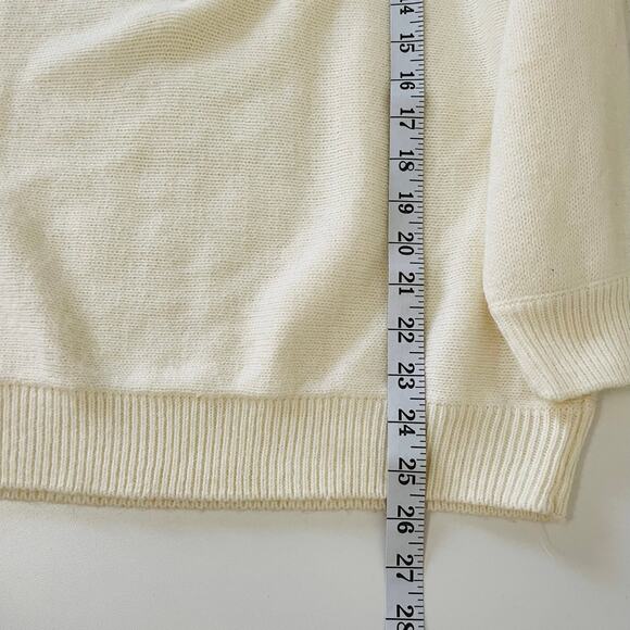 VINTAGE 80's Alfred Dunner Cream Beaded Long Sleeve Sweater - Picture 8 of 9